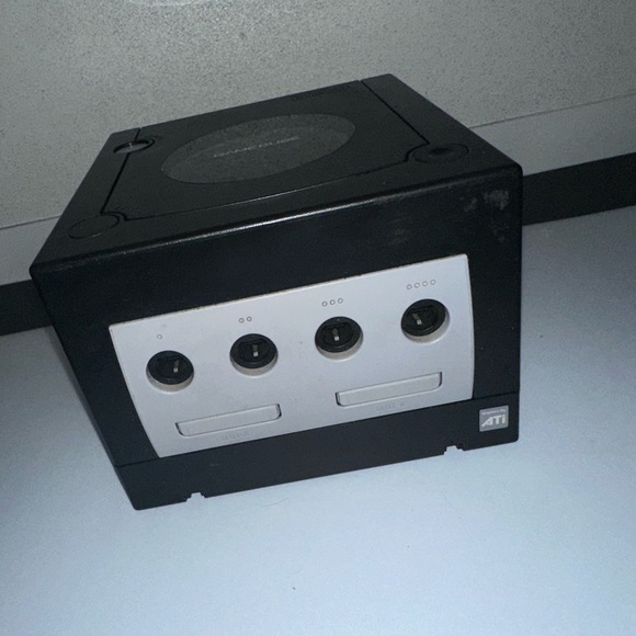 Nintendo GameCube jet black console only - Picture 1 of 4